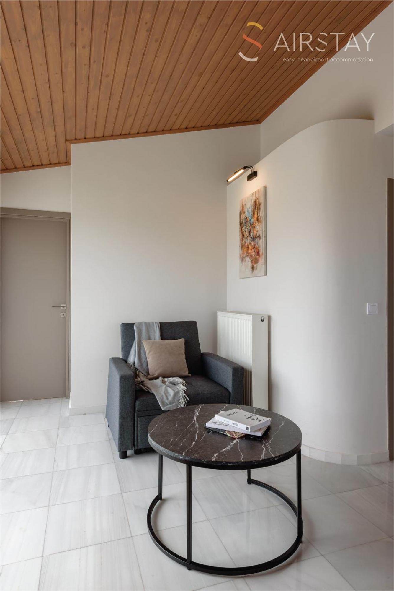 Akali Apartment Airport By Airstay Spáta Eksteriør billede